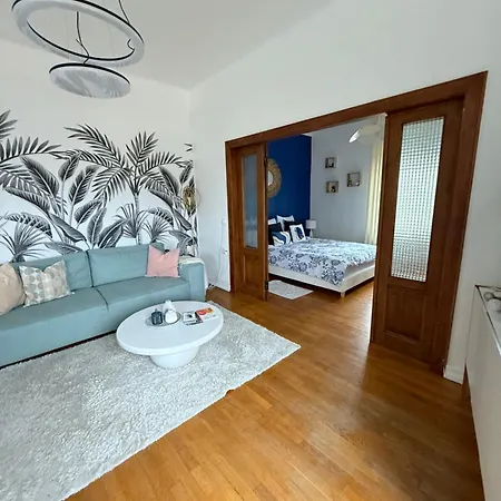 Nid Urbain Colmarien - 4 Personnes - Garage 科尔马