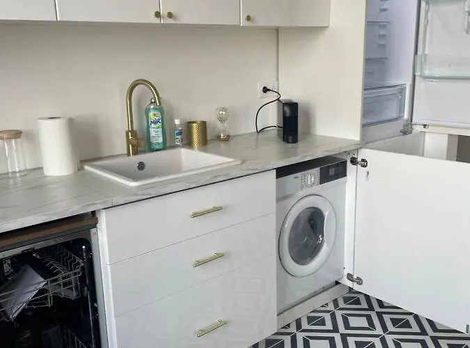 Nid Urbain Colmarien - 4 Personnes - Garage Апартаменты Кольмар